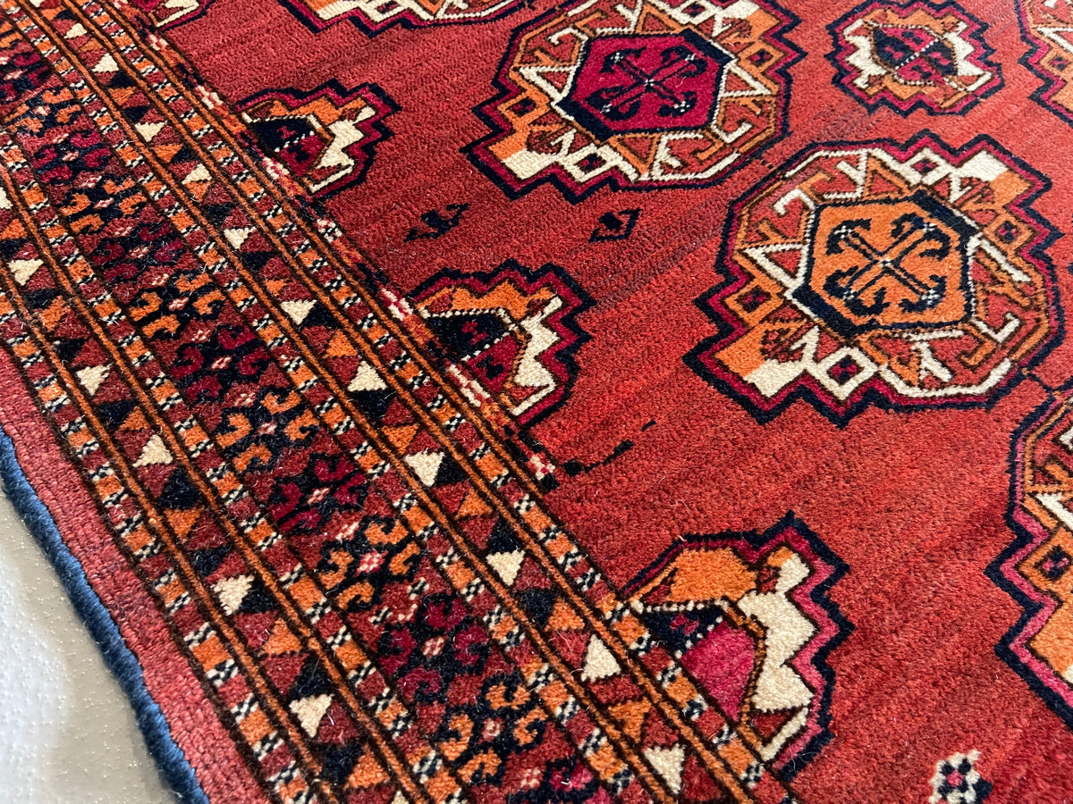 #133 Turkoman 4.5&#39; x 5.10&#39;