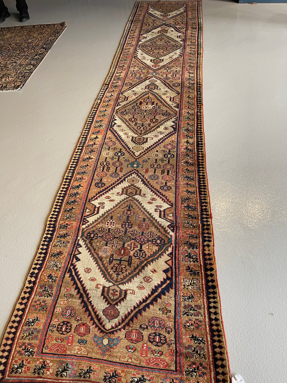 2.10&#39; x 14.1&#39; #144 Serab Runner