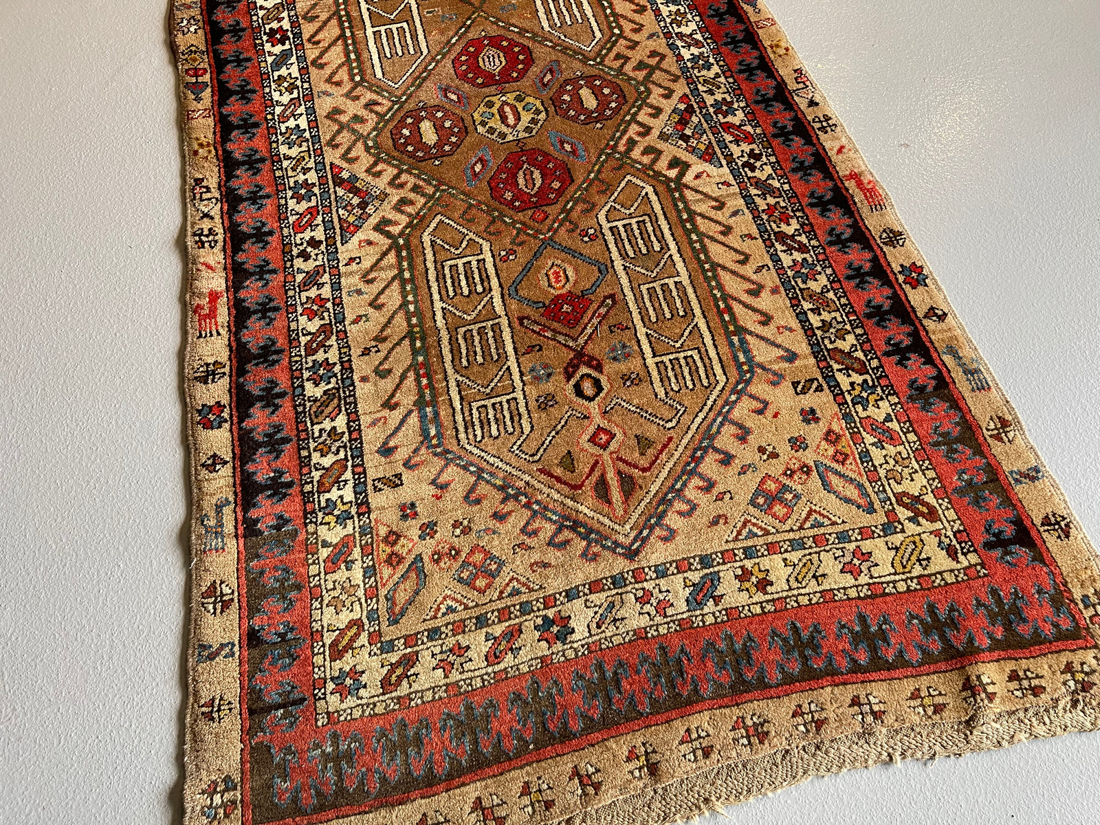 3.8' x 15.7' #3507-Camel Serab 