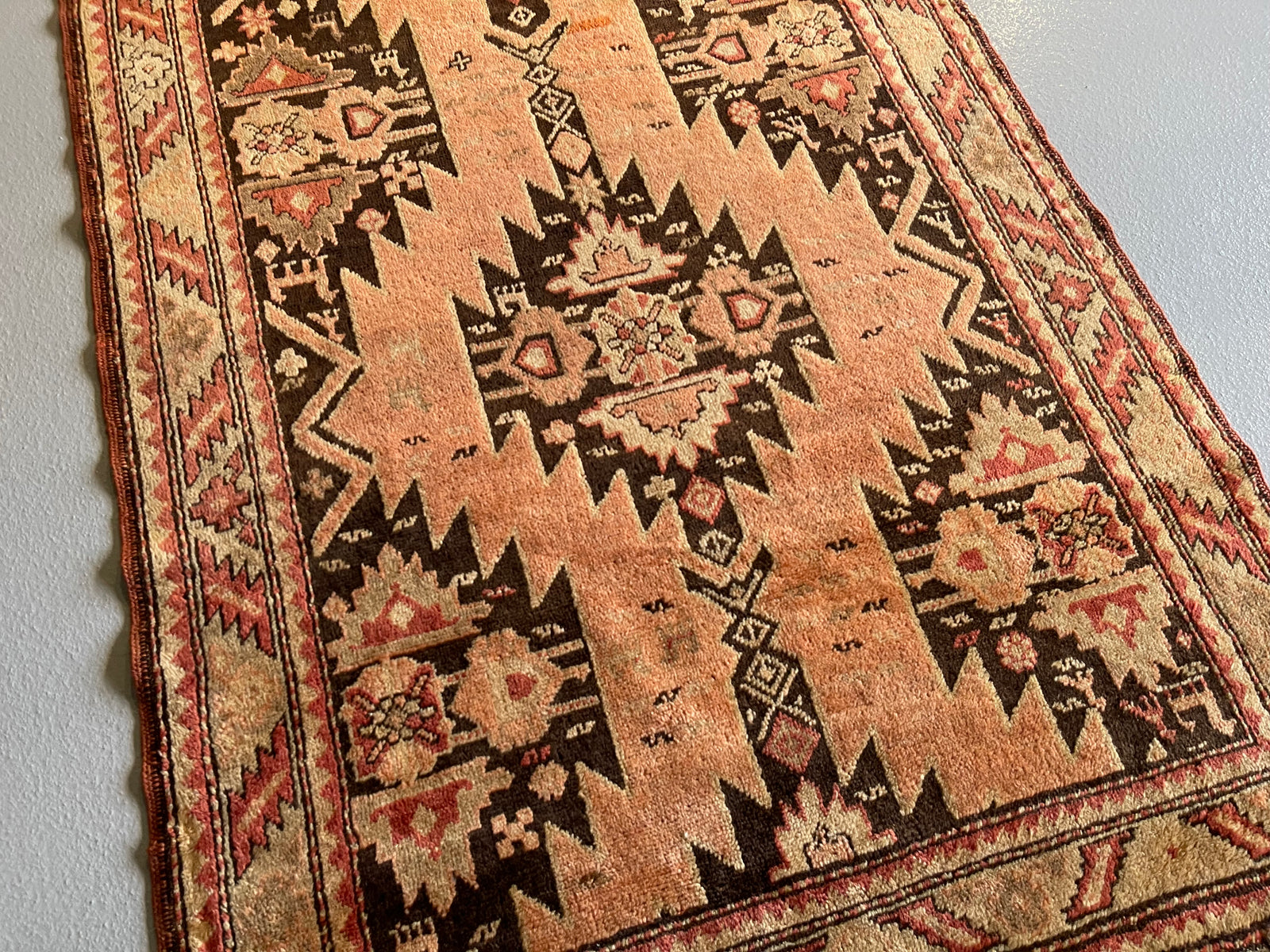 3.5' x 12' #3508 - Kazak 