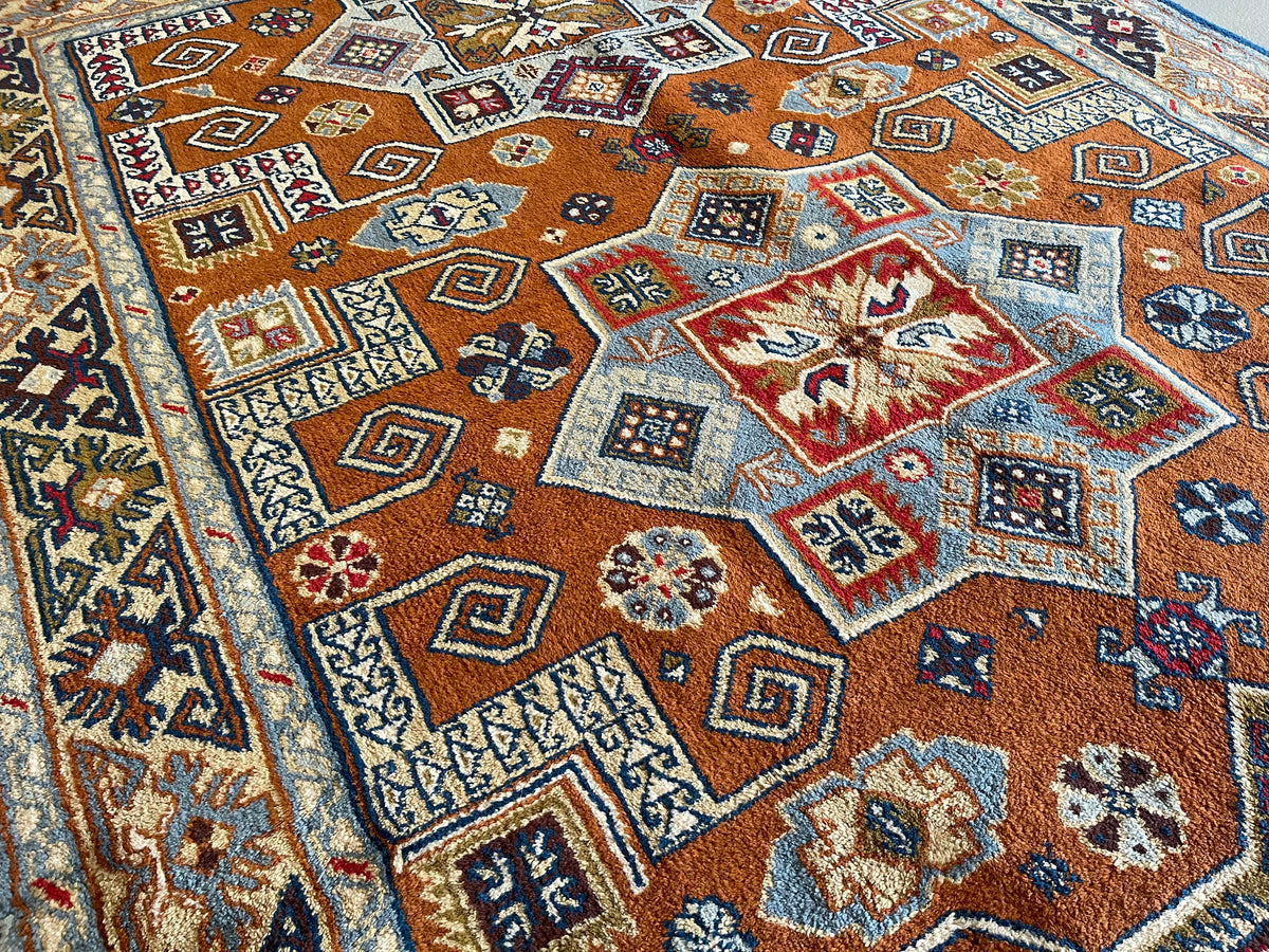 5.4&#39; x 8&#39; #3526 - Kazak