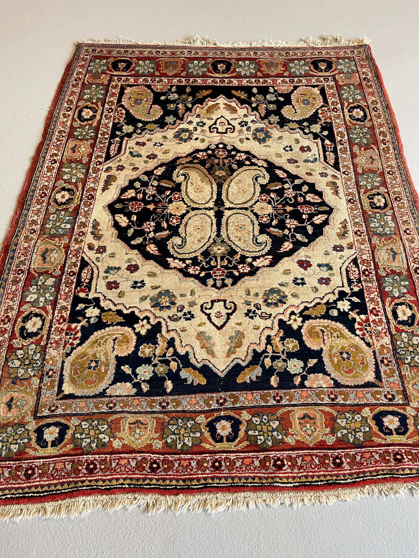 4.7' x 6' #4038 Tabriz Rug 