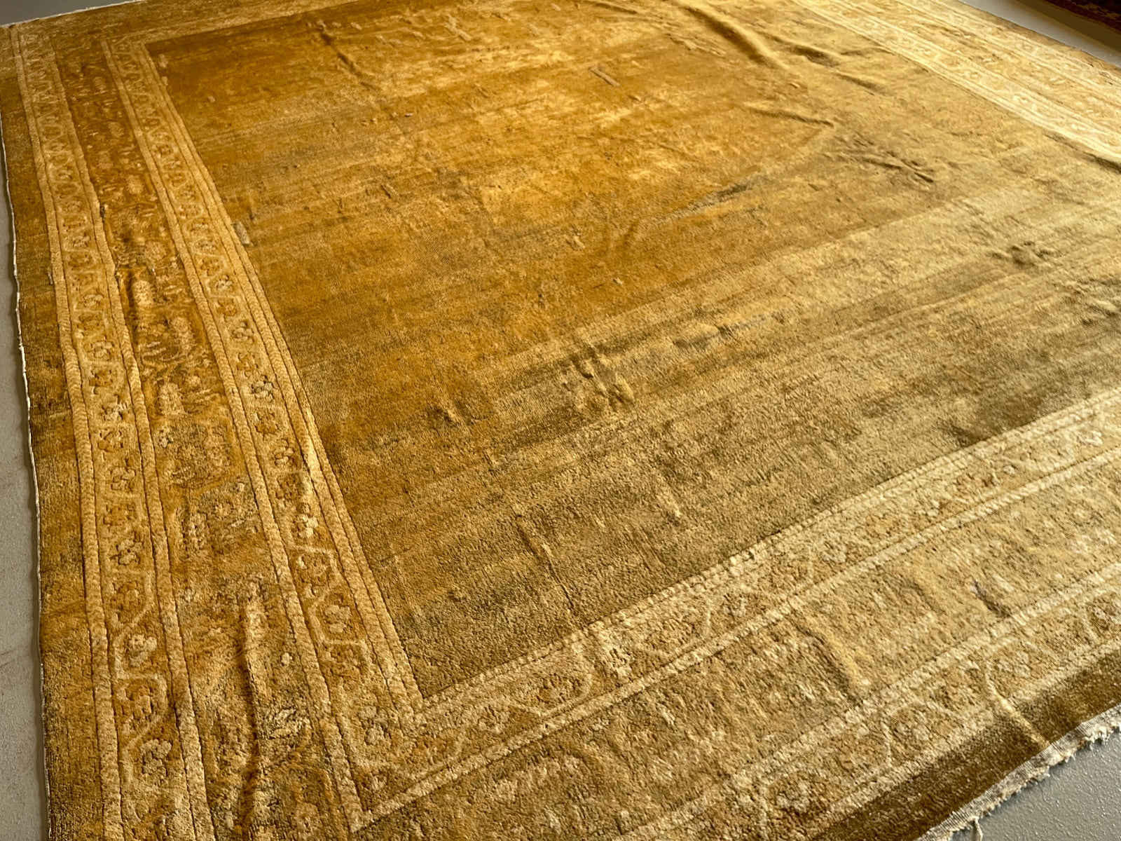 12' x 14' - Antique Indian #48 Agra Cream Border 