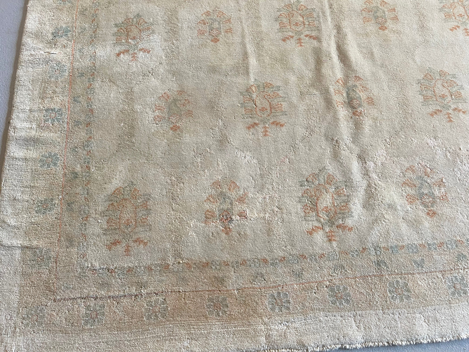 10.6' x 16.7' Antique Turkish #7 Oushak Rug Beige Border 